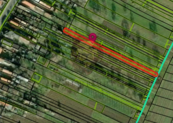 NA PREDAJ HRADIŠTE , POZEMOK 897m2
