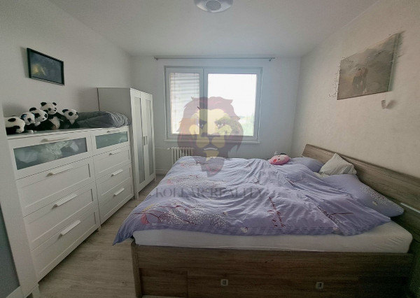 Na predaj 3-izbový byt v centre Seredi