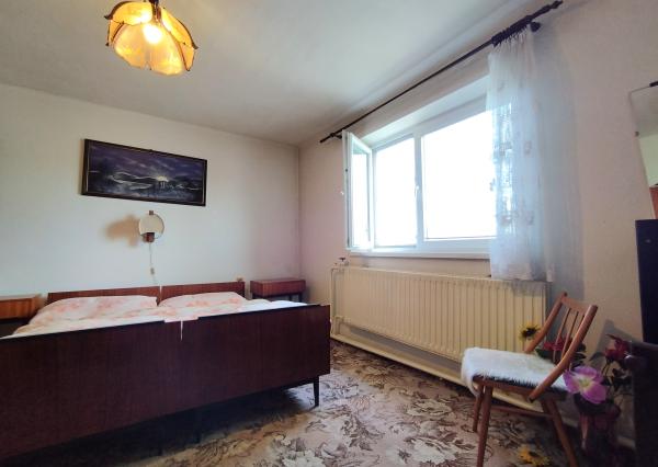 NA PREDAJ - Rodinný dom so záhradou v Sasinkove