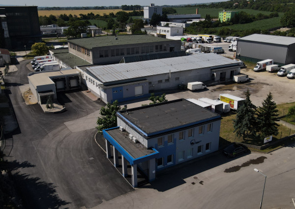 ZNÍŽENÁ CENA!! NA PREDAJ VÝROBNA HALA  -NOVÉ MESTO NAD VÁHOM