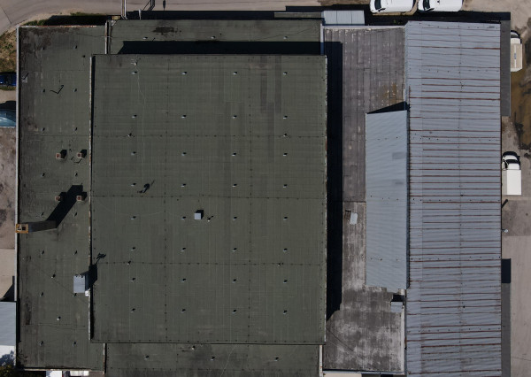 ZNÍŽENÁ CENA!! NA PREDAJ VÝROBNA HALA  -NOVÉ MESTO NAD VÁHOM