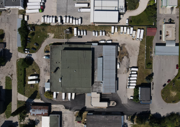 NA PRENÁJOM VÝROBNA HALA A ADMINISTRATÍVNA BUDOVA NOVÉ MESTO NAD VÁHOM