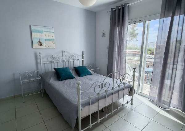 Slnečný dom v radovej zástavbe – Paphos, Cyprus - 5 osôb