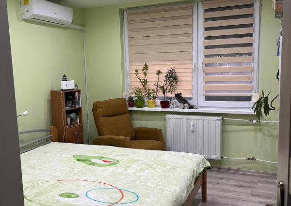 Na predaj 4-izbový byt v Nových Zámkoch