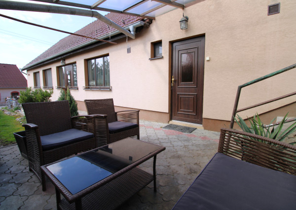 REZERVOVANÉ !!  Rodinný dom v Sokolovciach - 531m2