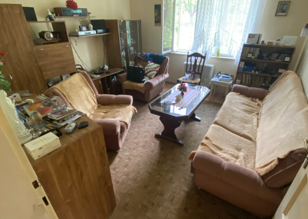 Predané : Víkendová chalupa s veľkým pozemkom  REZERVOVANÉ