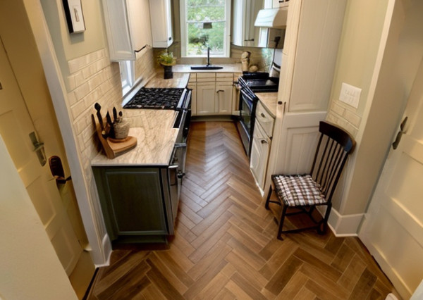 Predané : Víkendová chalupa s veľkým pozemkom  REZERVOVANÉ