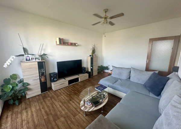 🏠 Na predaj 3-izbový byt s balkónom, Stará Turá