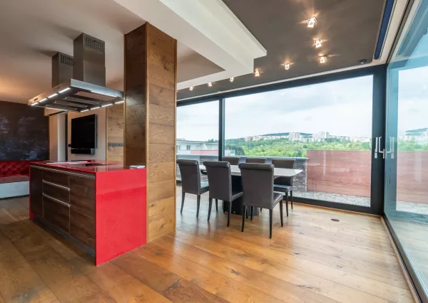 3 izbový byt  NA PREDAJ 50m2 terasa  – Trenčín