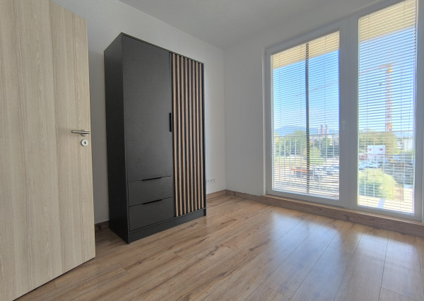 NA PRENÁJOM -3-izbový byt NOVÁ NITRA