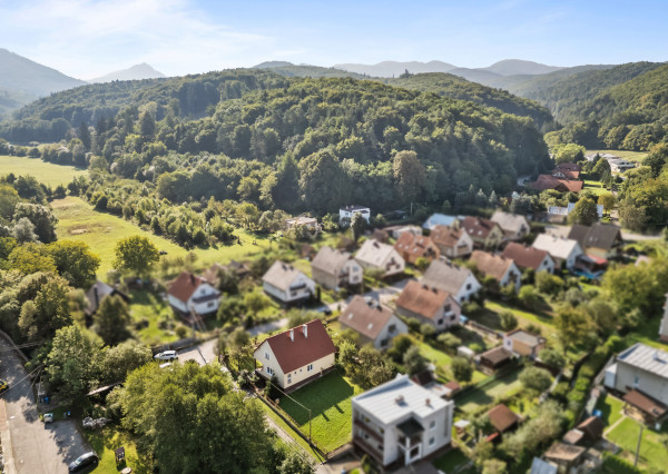 REZERVOVANÉ   4-izbový rodinný dom v Ilave so záhradou