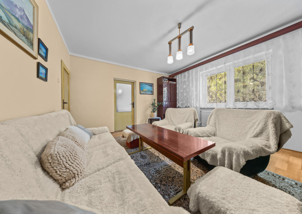 REZERVOVANÉ   4-izbový rodinný dom v Ilave so záhradou