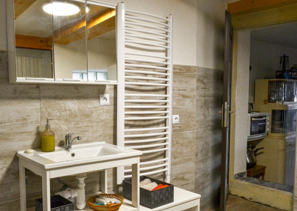 Zrekonštruovaná vidiecka chalupa / rodinný dom na predaj – Lubina, Podkozince