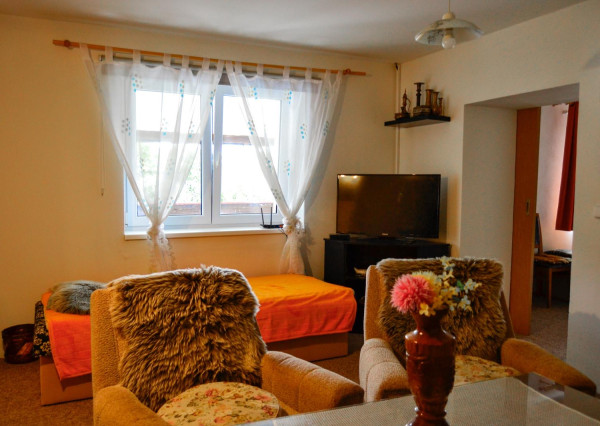 Zrekonštruovaná vidiecka chalupa / rodinný dom na predaj – Lubina, Podkozince