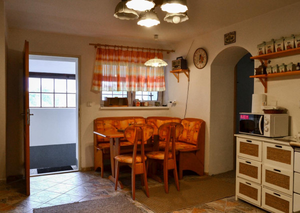 Zrekonštruovaná vidiecka chalupa / rodinný dom na predaj – Lubina, Podkozince