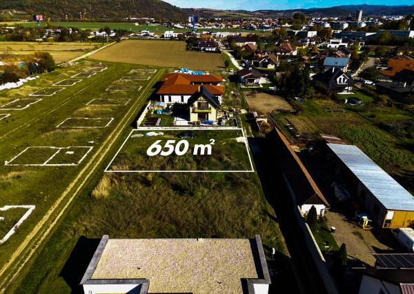 Na predaj stavebný pozemok 650 m² – Trenčín, Záblatie