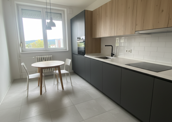 Rezervované  3-izbový byt – Trenčín, Juh (Bazovského ulica)