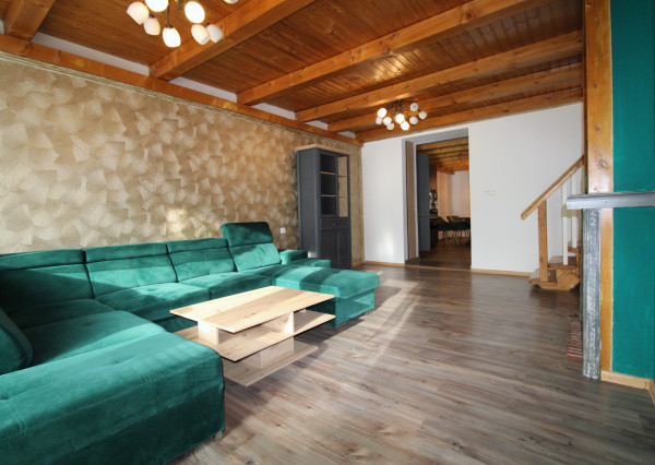 NA PRENÁJOM - Rodinny dom v Zemianskych Sadoch