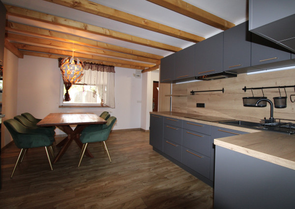 NA PRENÁJOM - Rodinny dom v Zemianskych Sadoch