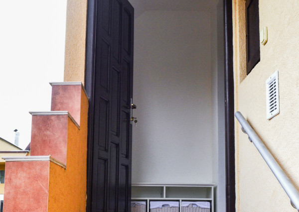 NA PREDAJ RODINNÝ DOM SO SAMOSTATNOU UBYTOVŇOU V OBCI ZAVAR