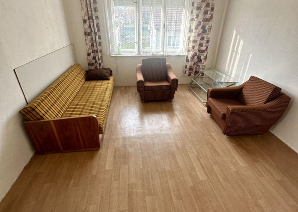 Na predaj: tehlový rodinný dom v Čachticiach.