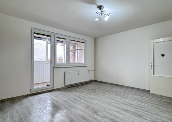 Prenájom Nové Mesto nad Váhom, Športová ulica 1 poschodie