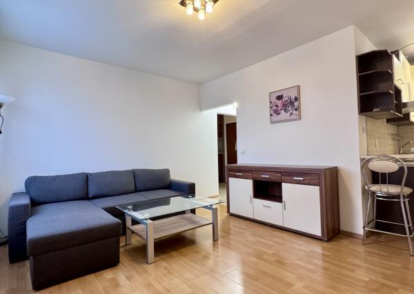 Prenájom 2 Izbový byt Nové mesto nad Váhom 40 m2