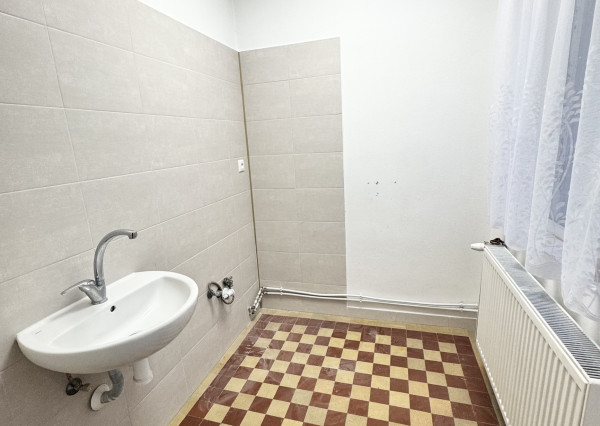 Na predaj rodinný dom v Trenčíne – Sihoť • výborná lokalita