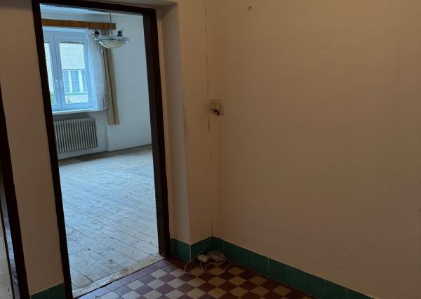 NA PREDAJ -rodinný dom Ladoveň - Martin