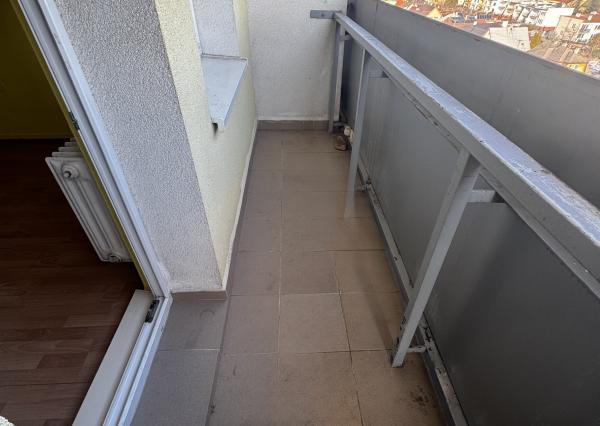 Ponúkame na predaj garzónku | Trenčín – Zámostie