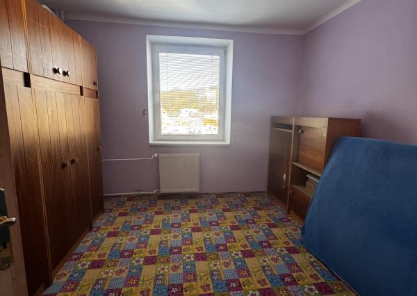 NA PREDAJ | VEĽKOMETRÁŽNY 3-IZBOVÝ BYT –TRENČÍN, SOBLAHOVSKÁ