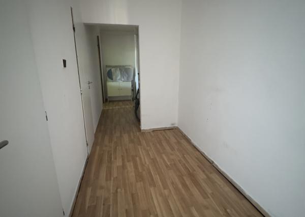 NA PREDAJ | VEĽKOMETRÁŽNY 3-IZBOVÝ BYT –TRENČÍN, SOBLAHOVSKÁ