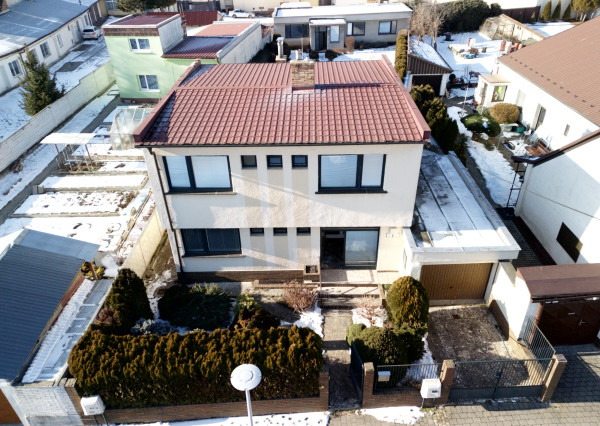 Rodinný dom v pôvodnom stave pár krokov od námestia – Nové Mesto nad Váhom (pripravujeme)