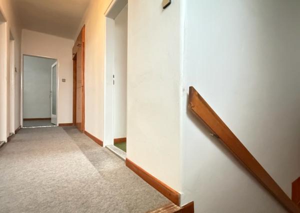 Rodinný dom v pôvodnom stave pár krokov od námestia – Nové Mesto nad Váhom