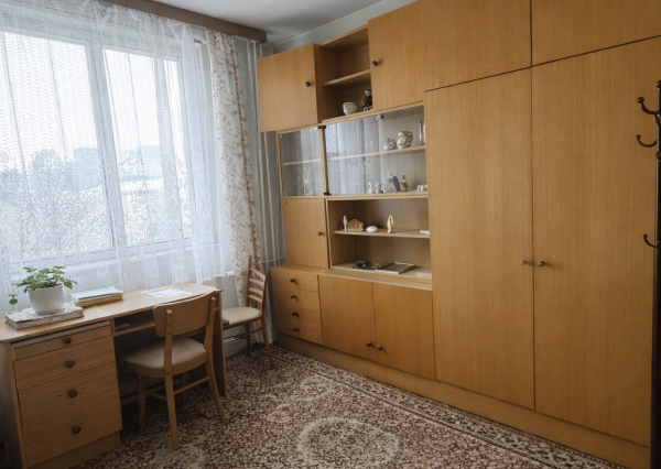 NA PREDAJ | 3-IZBOVÝ BYT | 67 m² + LOGGIA | TRENČÍN