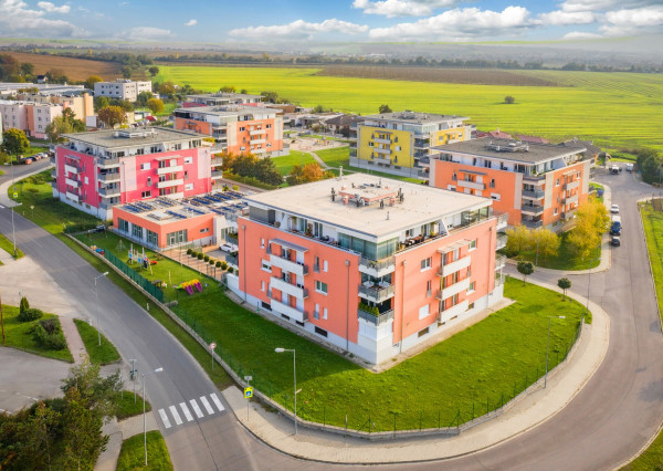 NA PREDAJ 3-IZBOVÝ BYT S 2 BALKÓNMI | VILLA PARK TRENČÍN