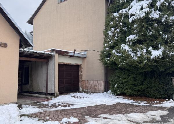 Na predaj rodinný dom SKALITÉ 708m2