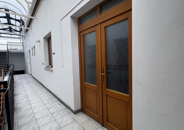 TOP priestory 45 m² – Námestie Trenčín za 400 €