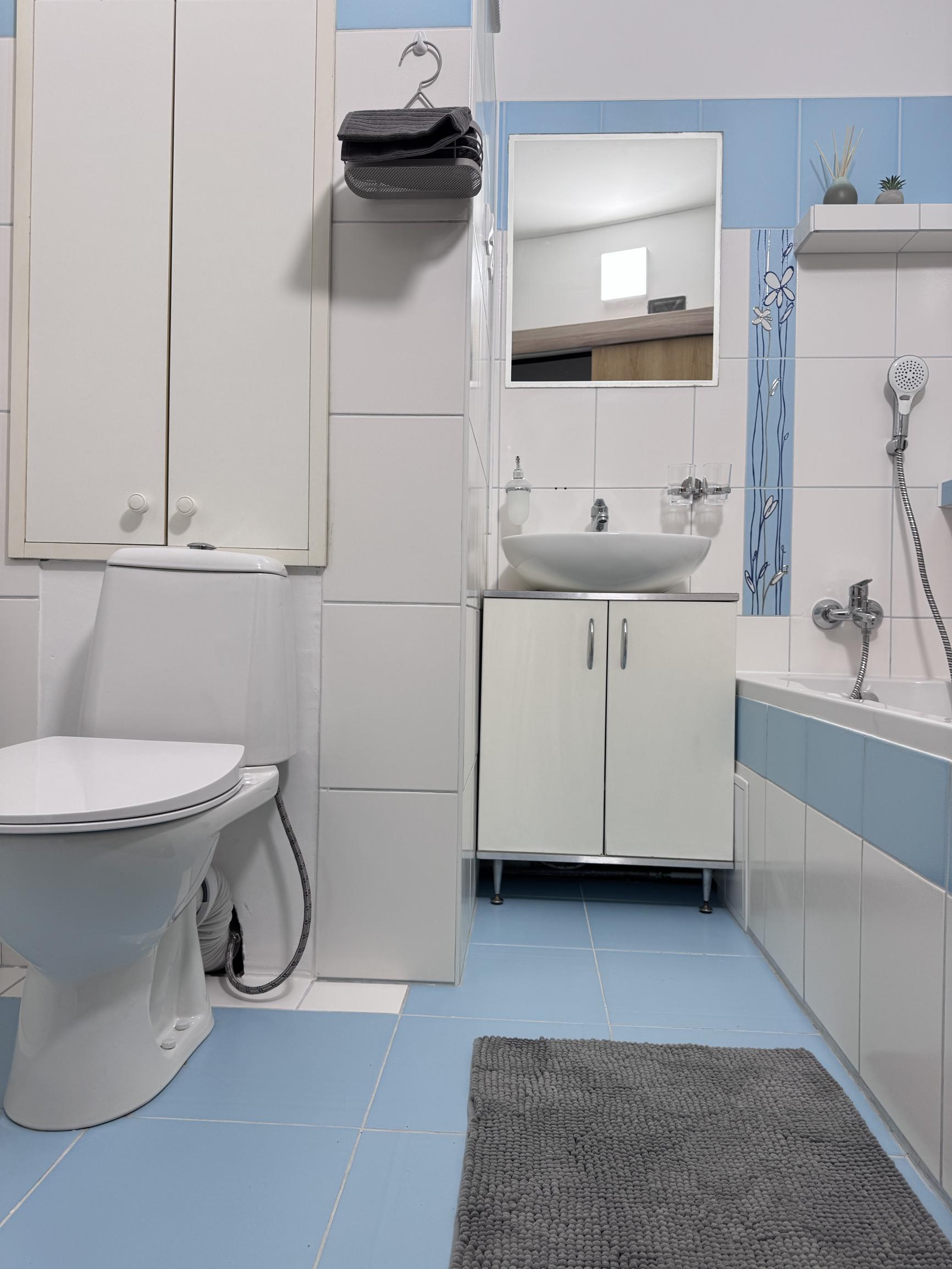 Prenájom 2 Izbový byt Nové mesto nad Váhom 40 m2